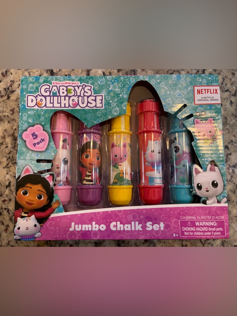 Netflix Kids Jumbo Chalk Set - Pink, Purple, Yellow, Red, Teal
